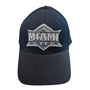 Vintage Miami Hurricanes Fitted Hat Cap 90s Black NCAA Embroidered One Fit TOW